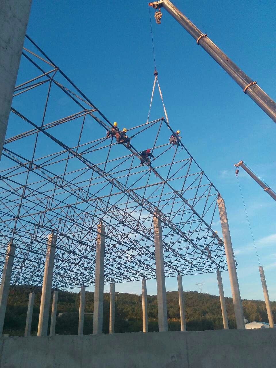 五常汪清物流园网架